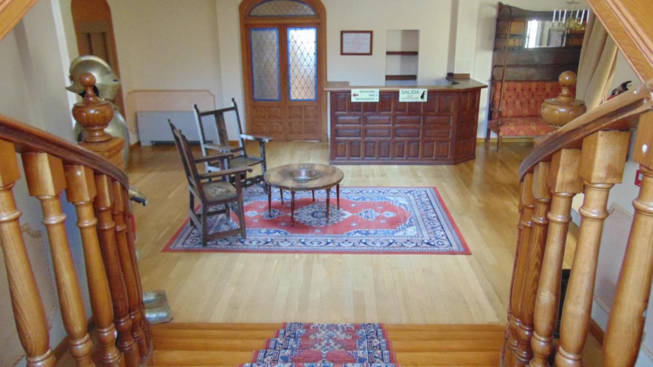 Iacobus Otel Castrojeriz Dış mekan fotoğraf