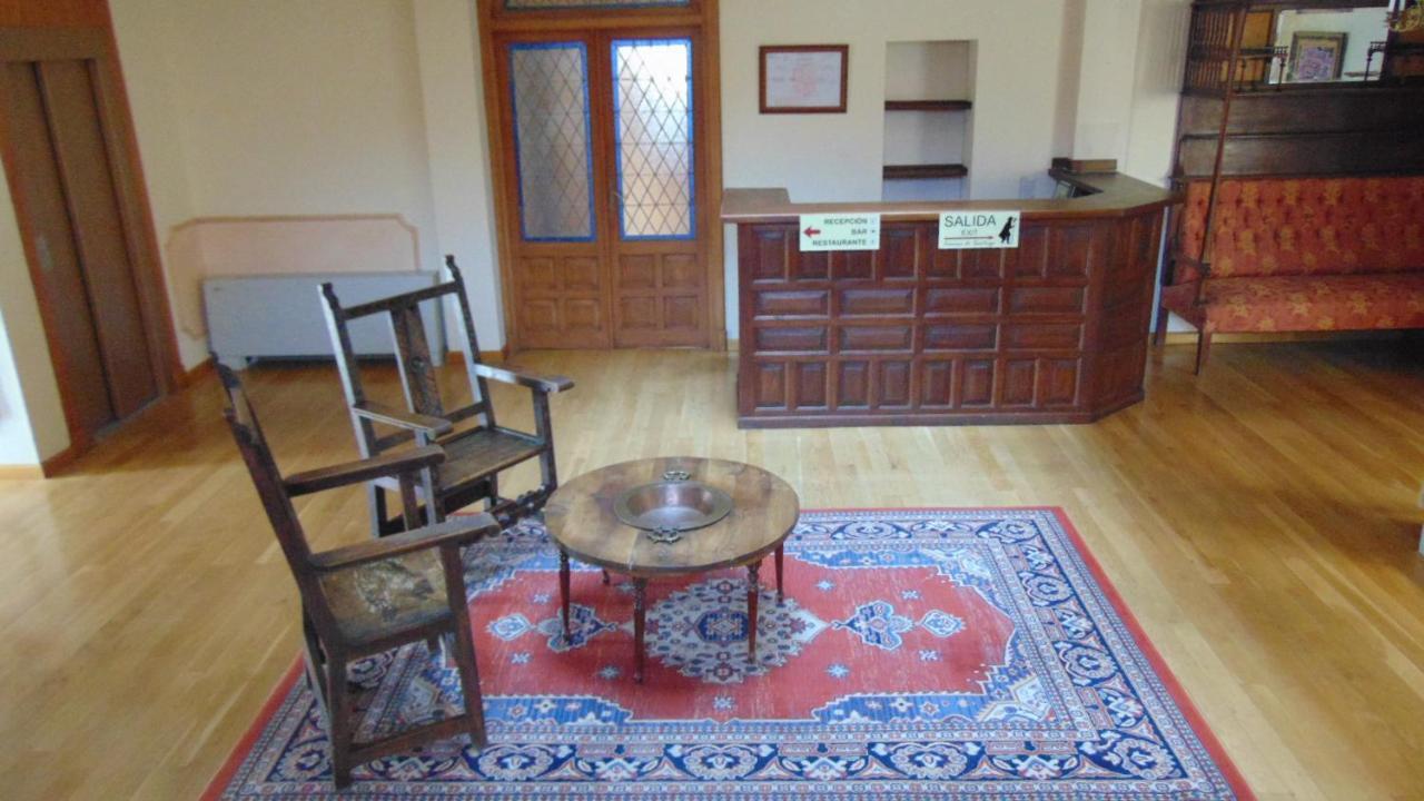 Iacobus Otel Castrojeriz Dış mekan fotoğraf