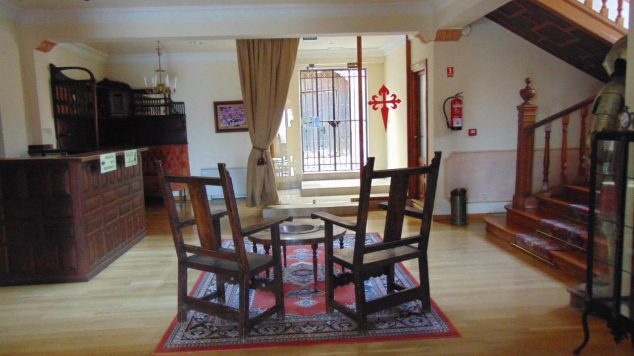 Iacobus Otel Castrojeriz Dış mekan fotoğraf